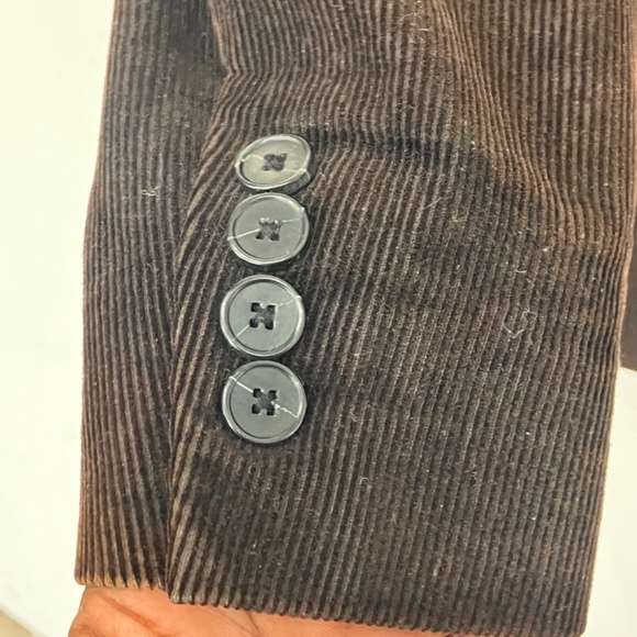 Sold - Picture 5 of 14